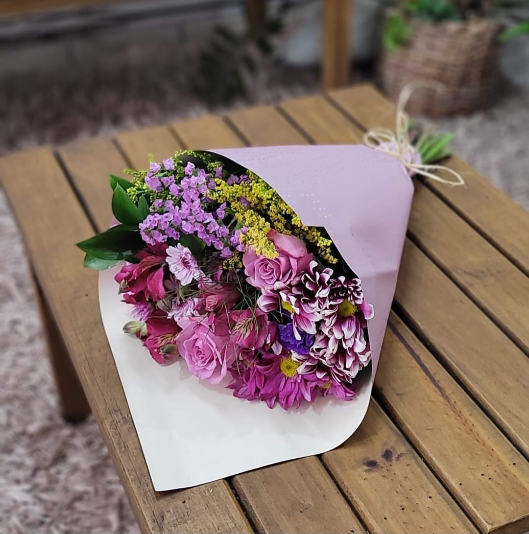 Buqu� Flores Lil�s