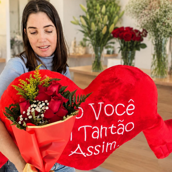 Buqu� 3 Rosas + Cora��o