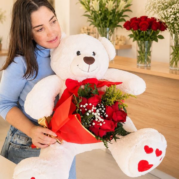 Buqu� 3 rosas + Urso 