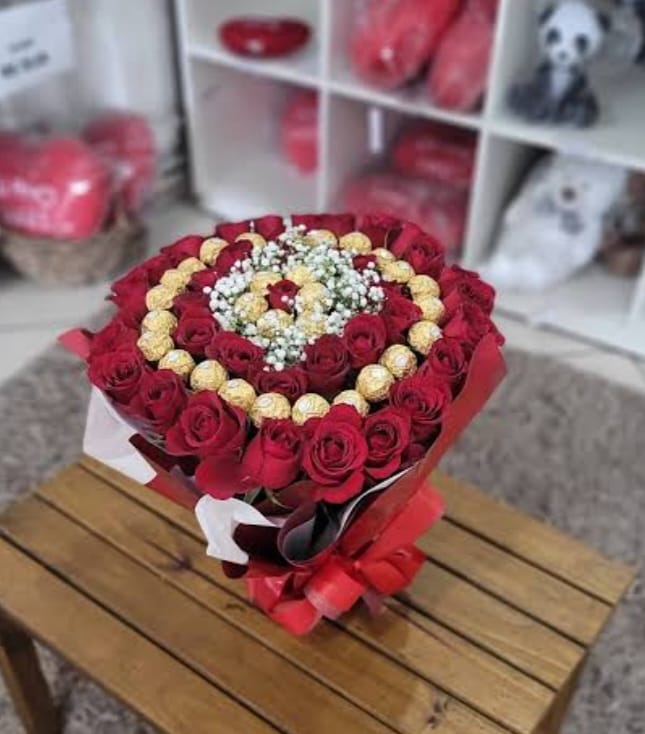 Mega Buqu� Doce Amor